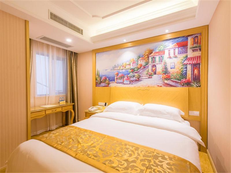 Vienna International Jinqiao Industrial Park North Yanggao Road
